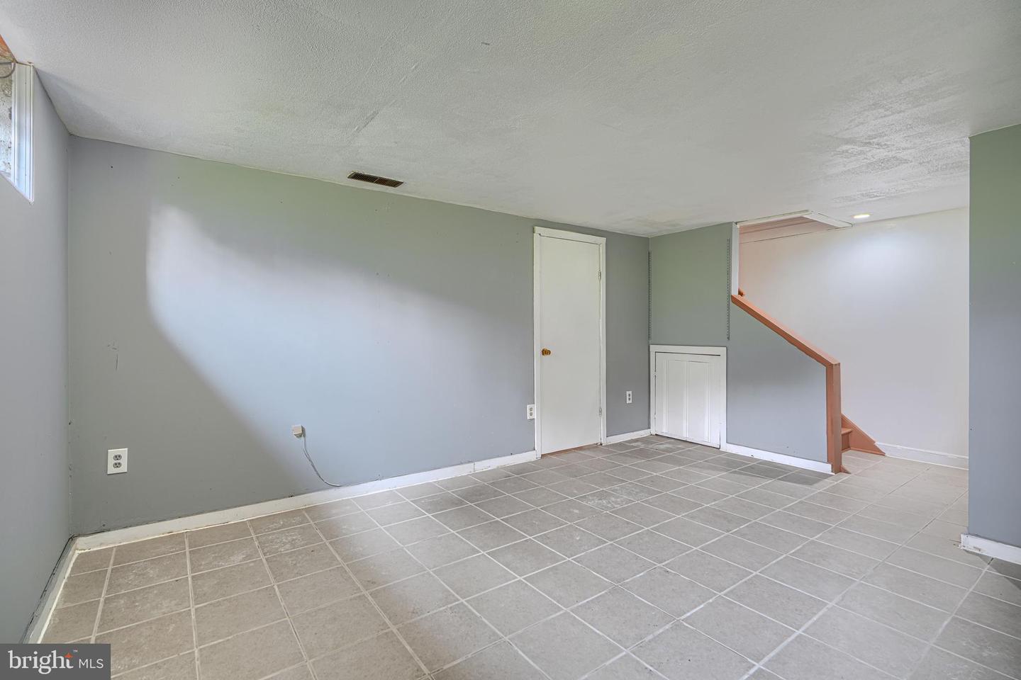 6227 Pioneer Dr Property Photo 33