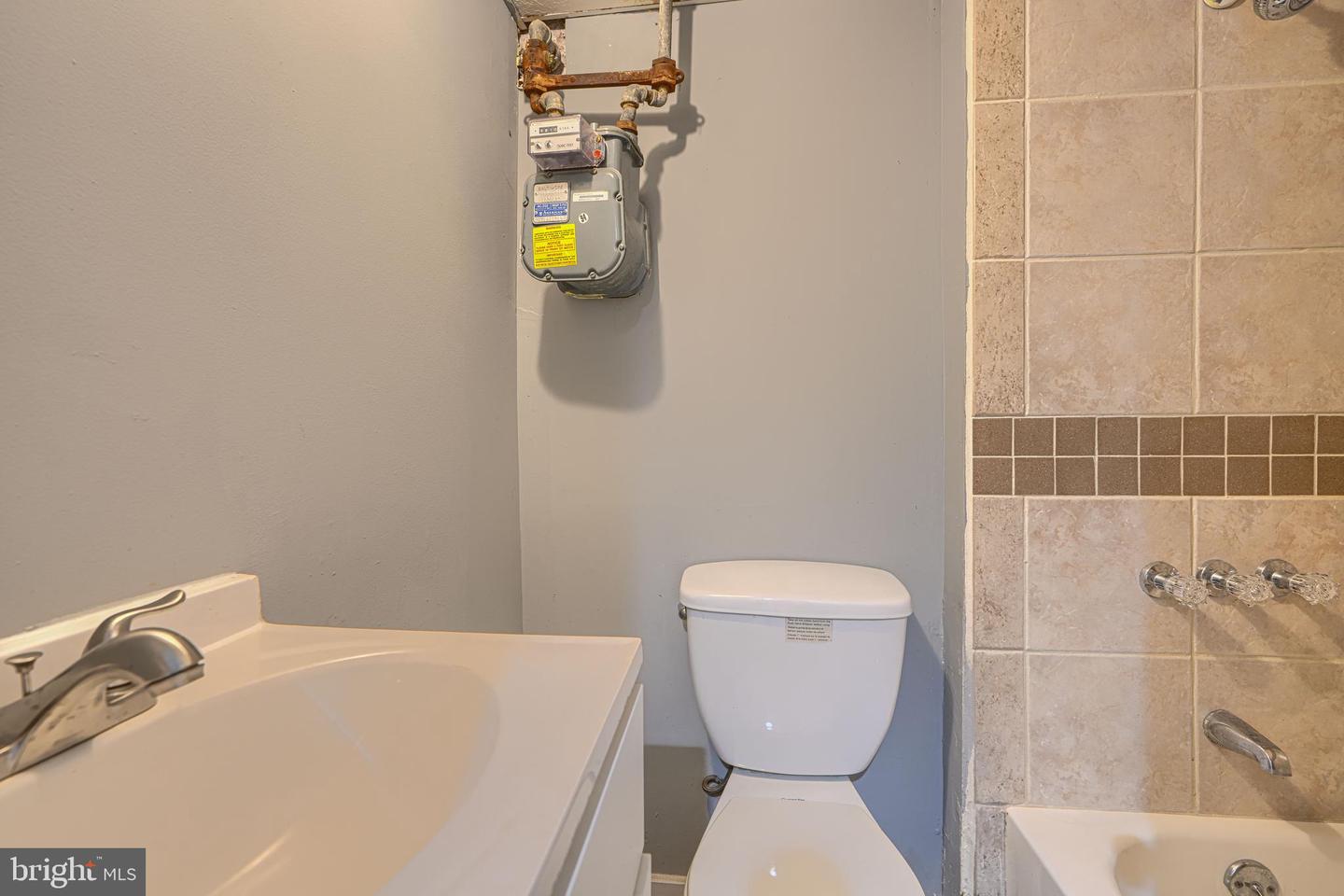6227 Pioneer Dr Property Photo 38