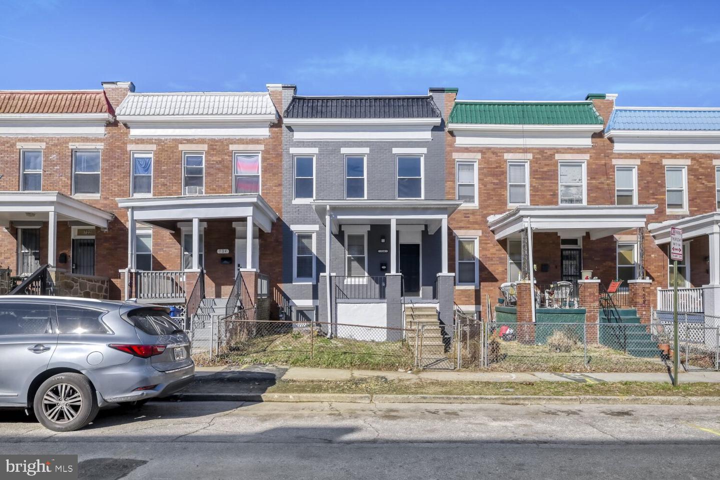 726 N GRANTLEY ST Property Photo 1