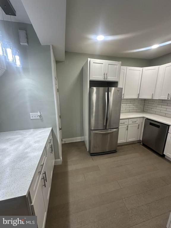 1030 W Franklin St Property Photo 9