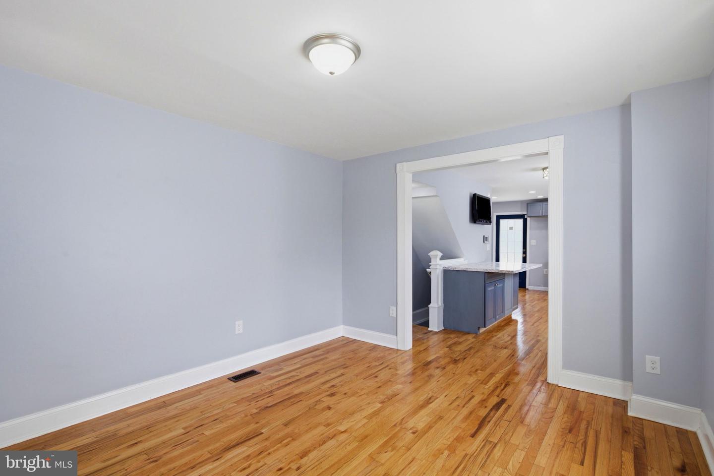 4506 Woodlea Ave Property Photo 5