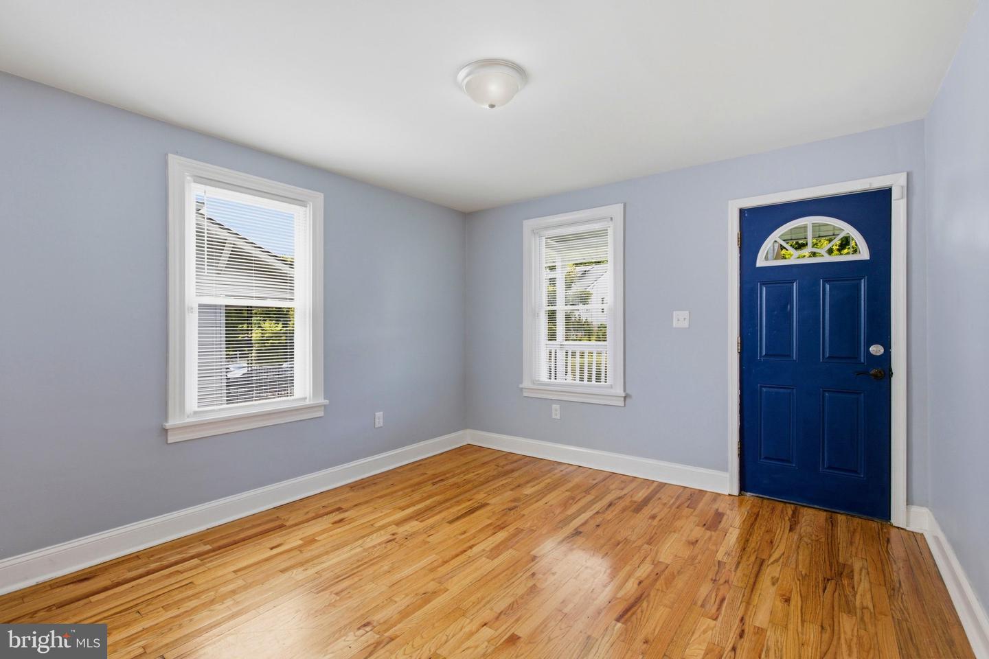 4506 Woodlea Ave Property Photo 6