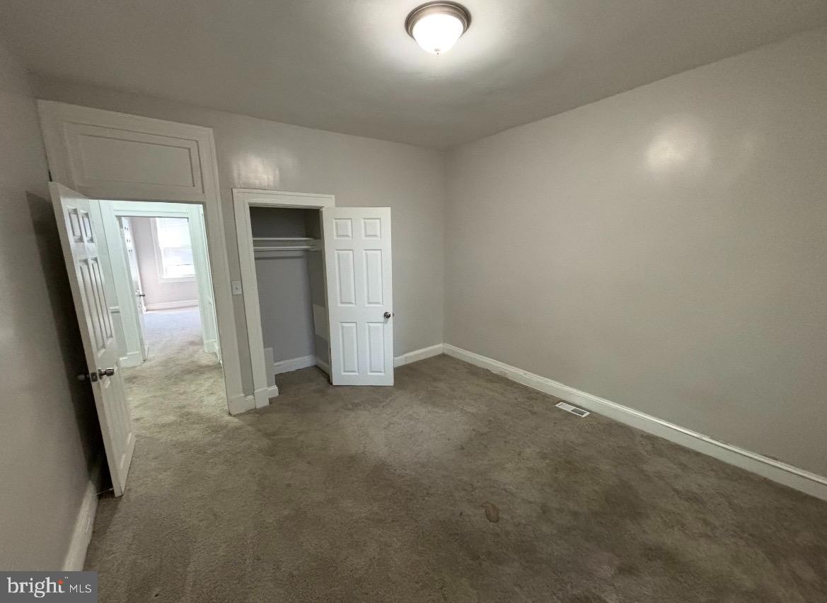2908 Hilldale Ave Property Photo 8
