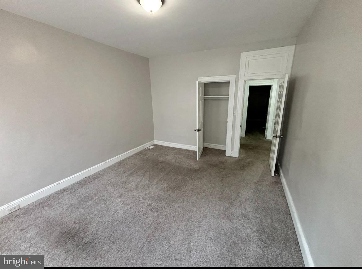 2908 Hilldale Ave Property Photo 10