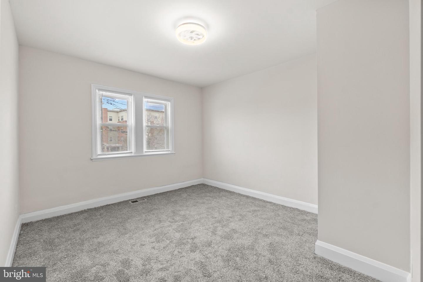 2529 Boarman Ave Property Photo 17