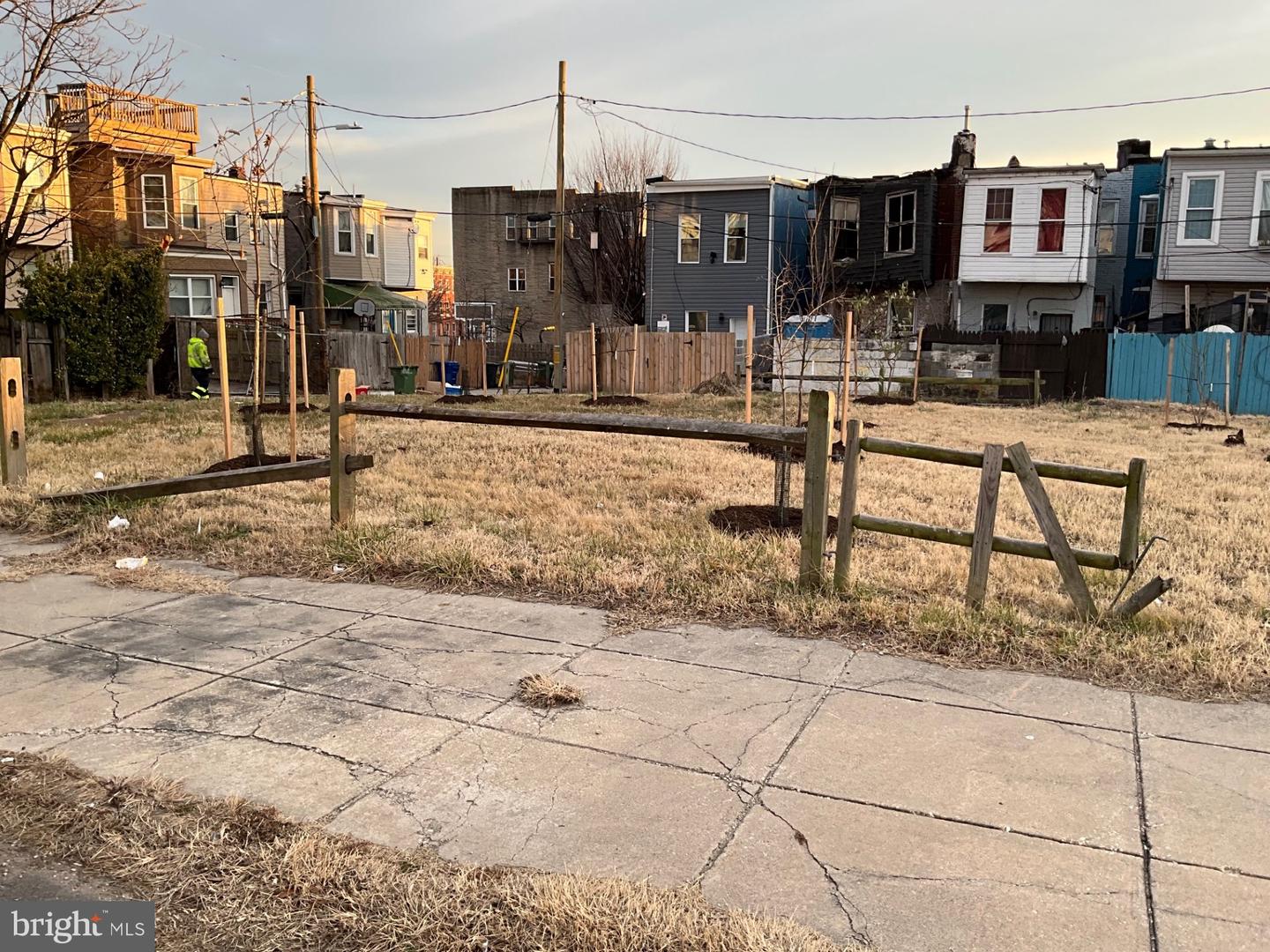 1630 Lansing Ave Property Photo 3
