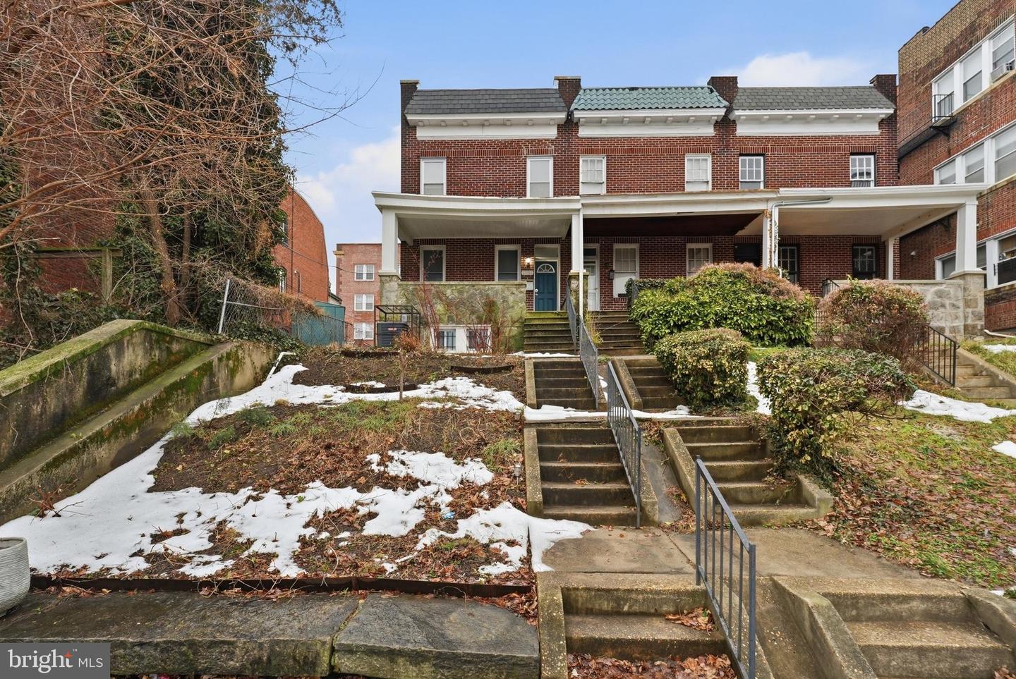 2302 MOUNT ROYAL TERRACE Property Photo 1