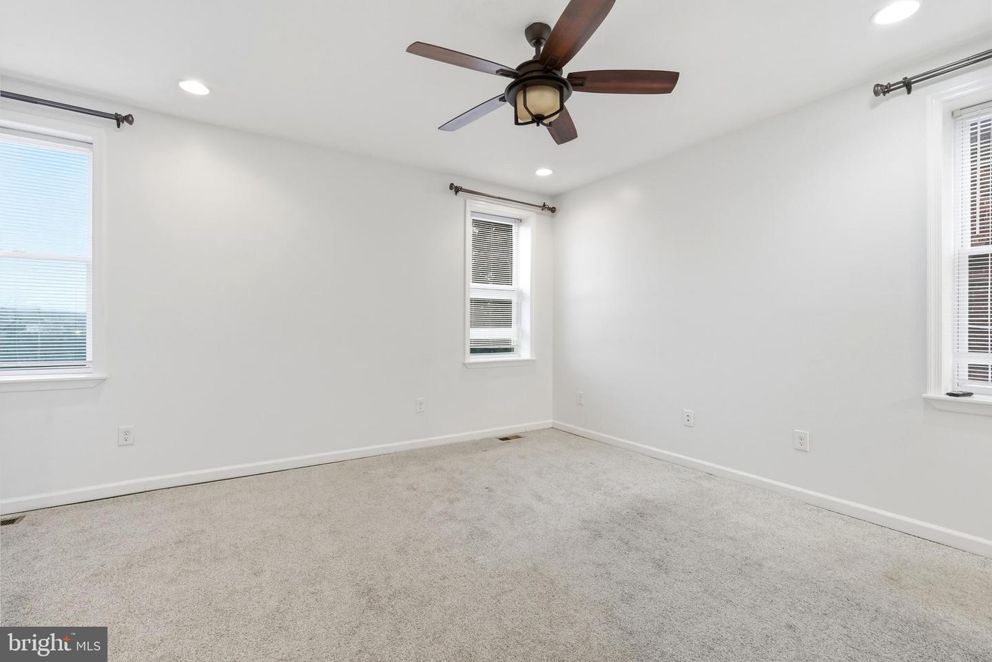 2302 Mount Royal Terrace Property Photo 17