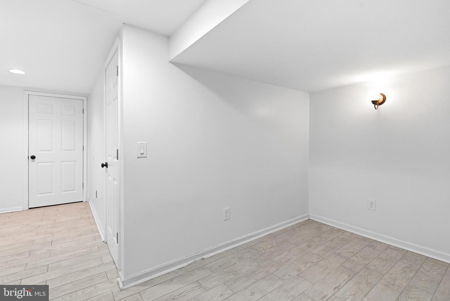 2302 Mount Royal Terrace Property Photo 26
