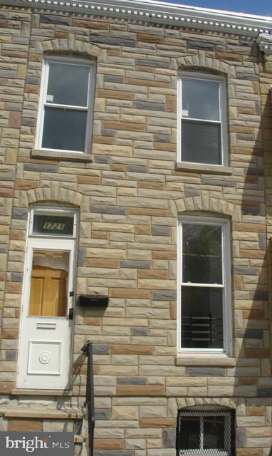 1721 MCKEAN AVE Property Photo 1
