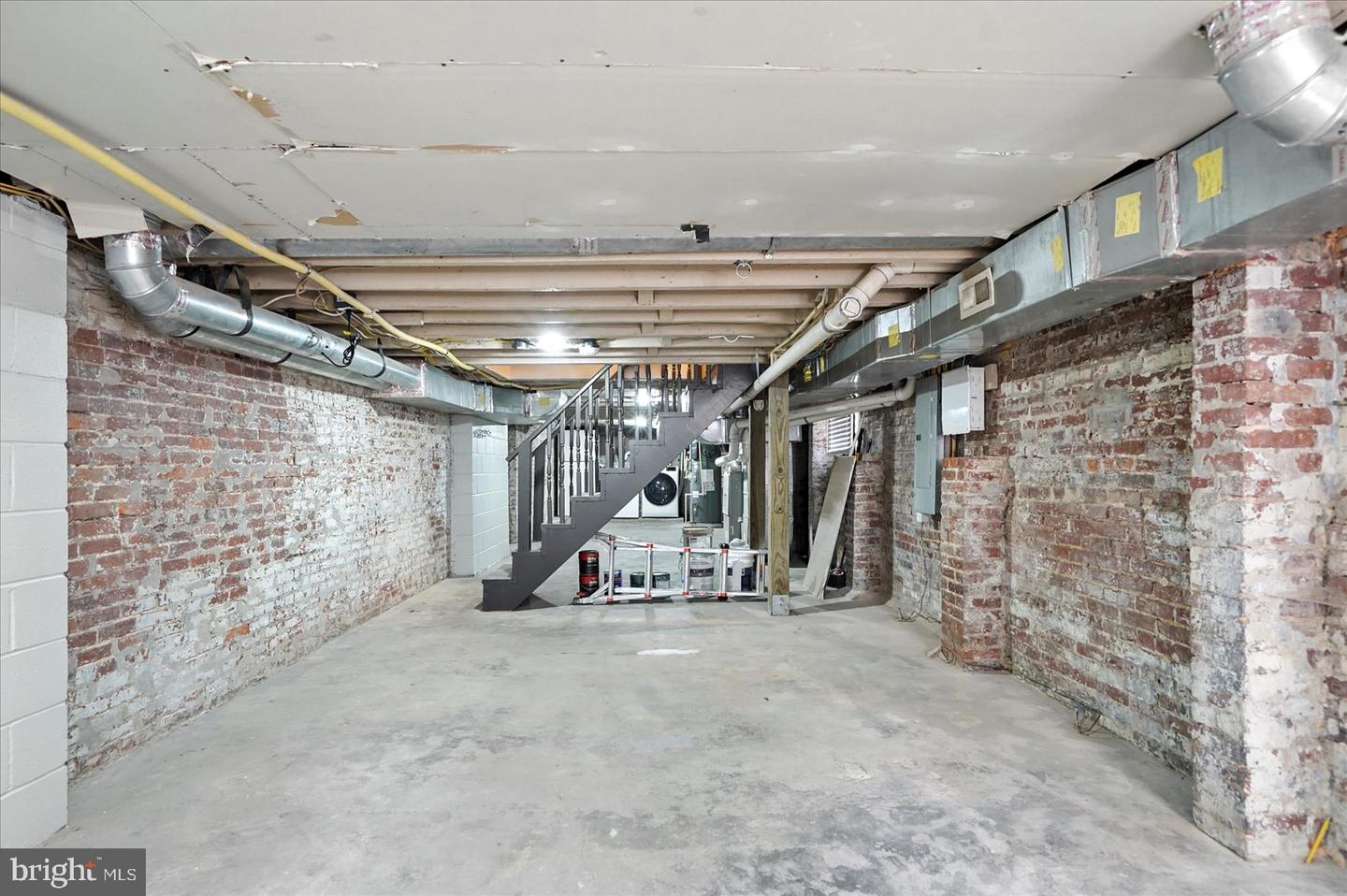 416 Mosher St Property Photo 35