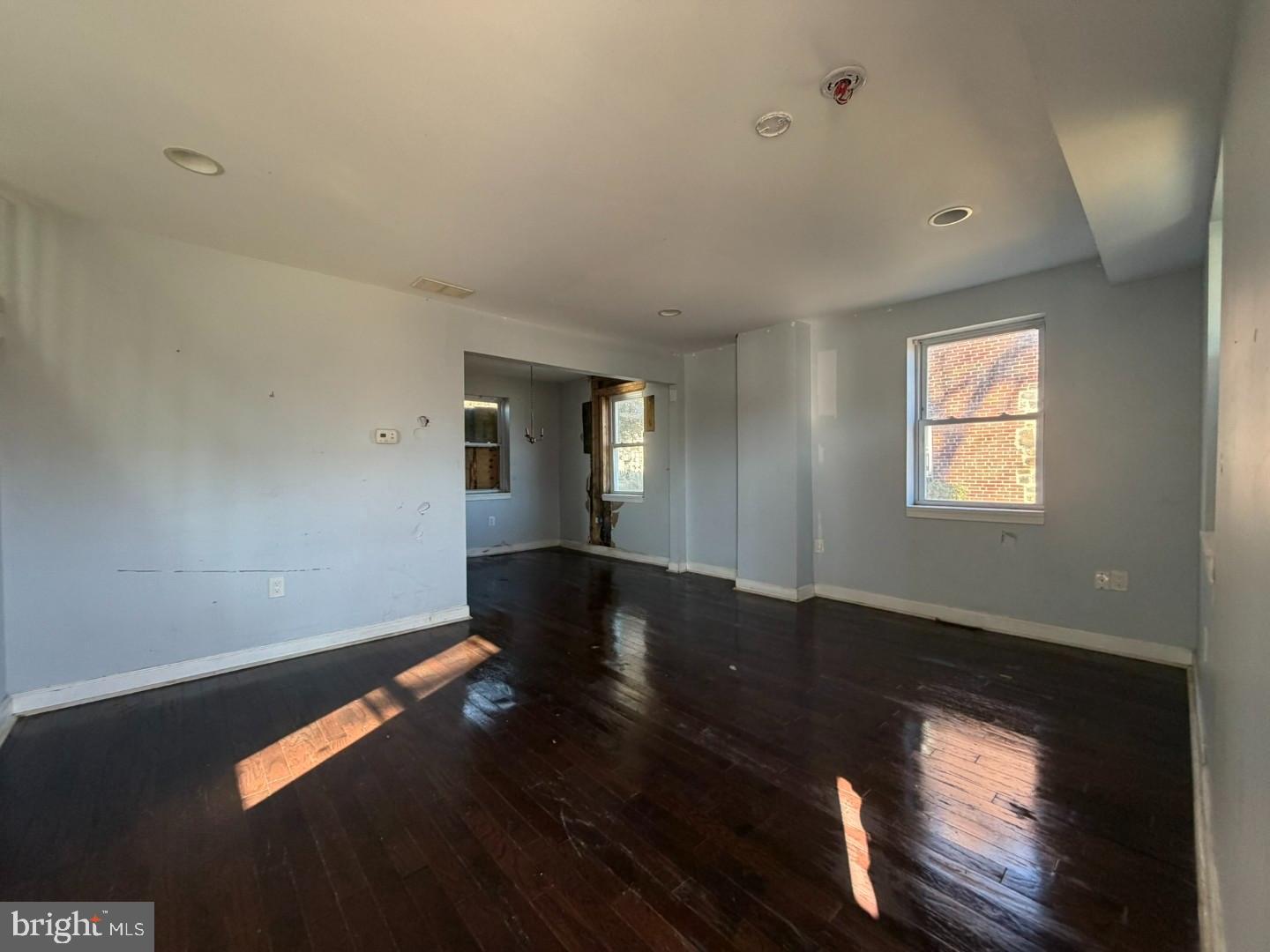 3830 Brooklyn Ave Property Photo 3