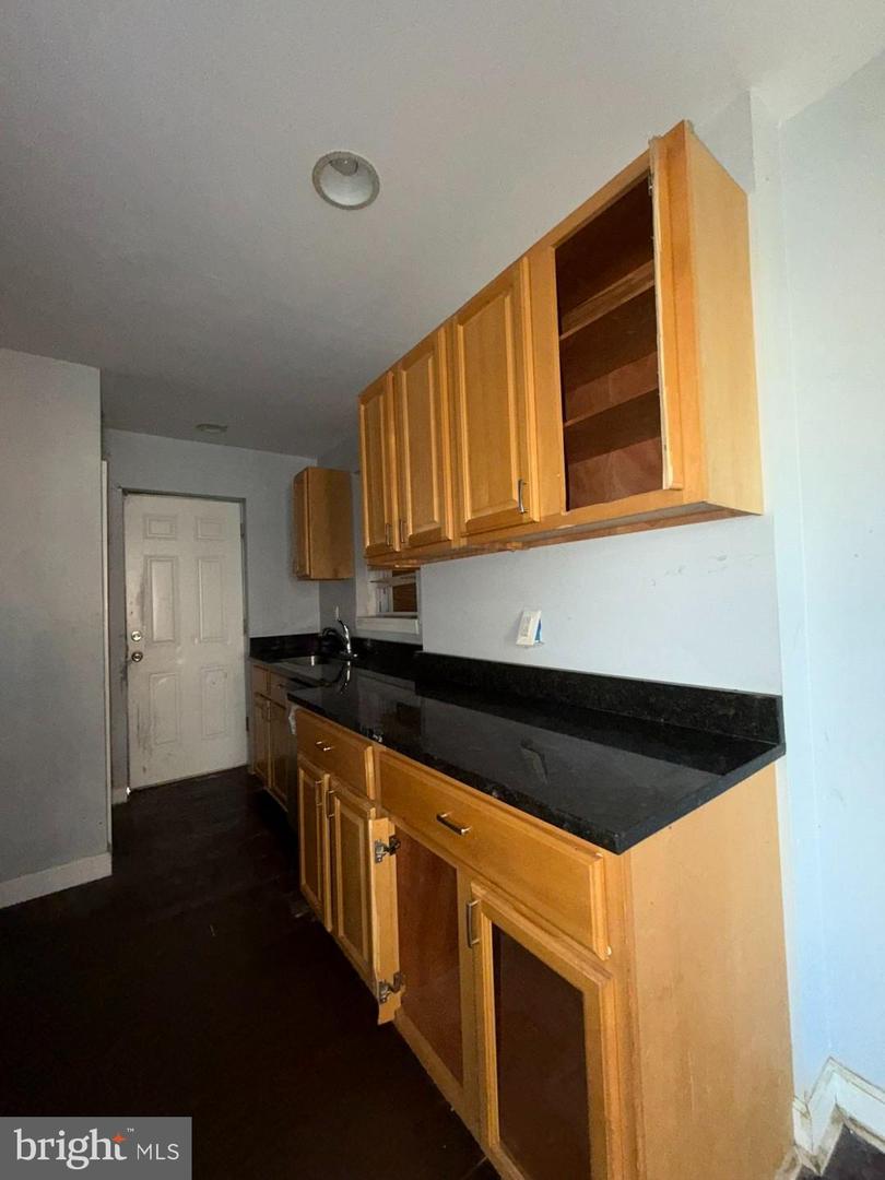 3830 Brooklyn Ave Property Photo 9