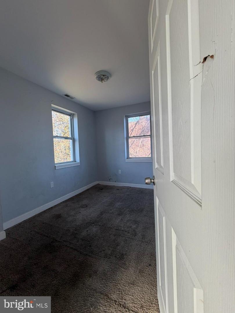 3830 Brooklyn Ave Property Photo 27