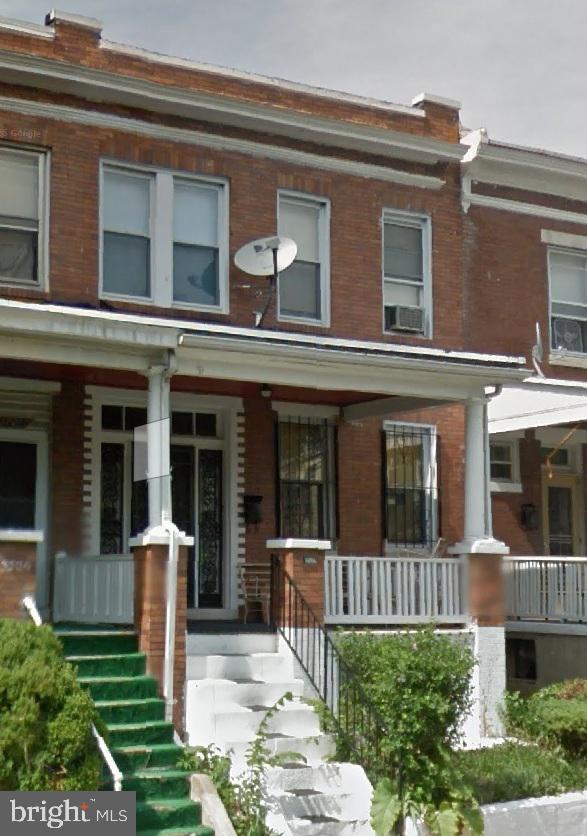 3202 Presbury St Property Photo 1