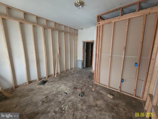 1818 Clifton Ave Property Photo 21