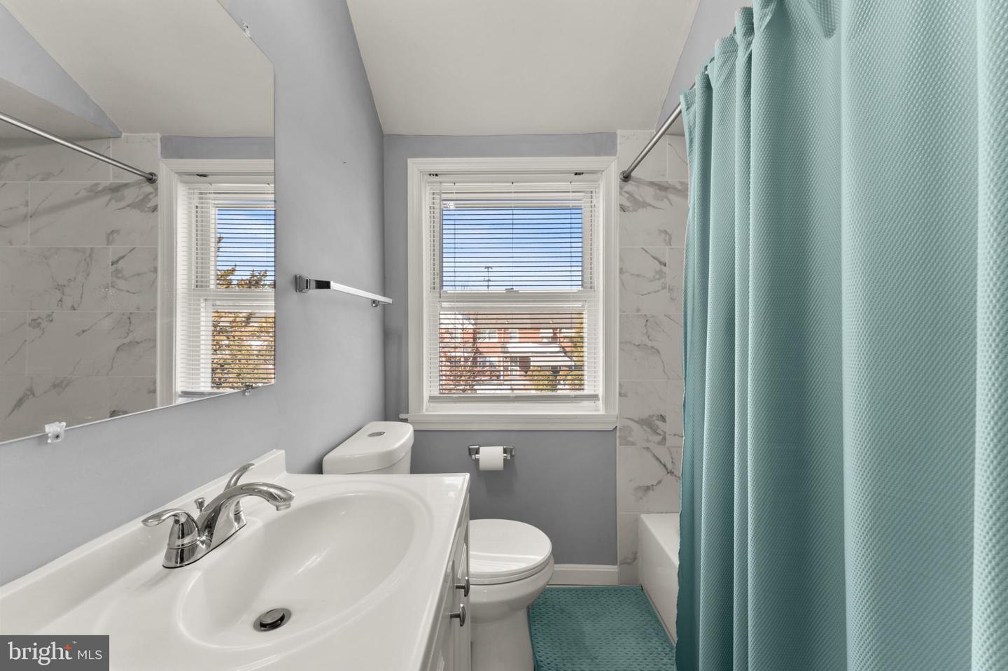 4527 Northwood Property Photo 19