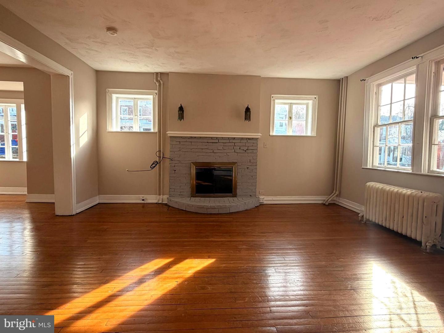 36 York Property Photo 8