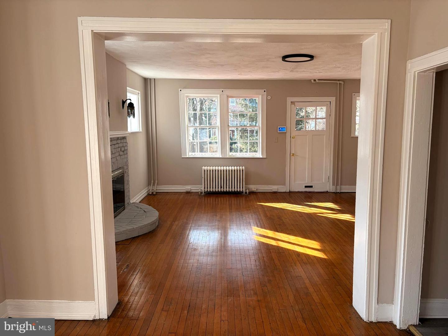 36 York Property Photo 17