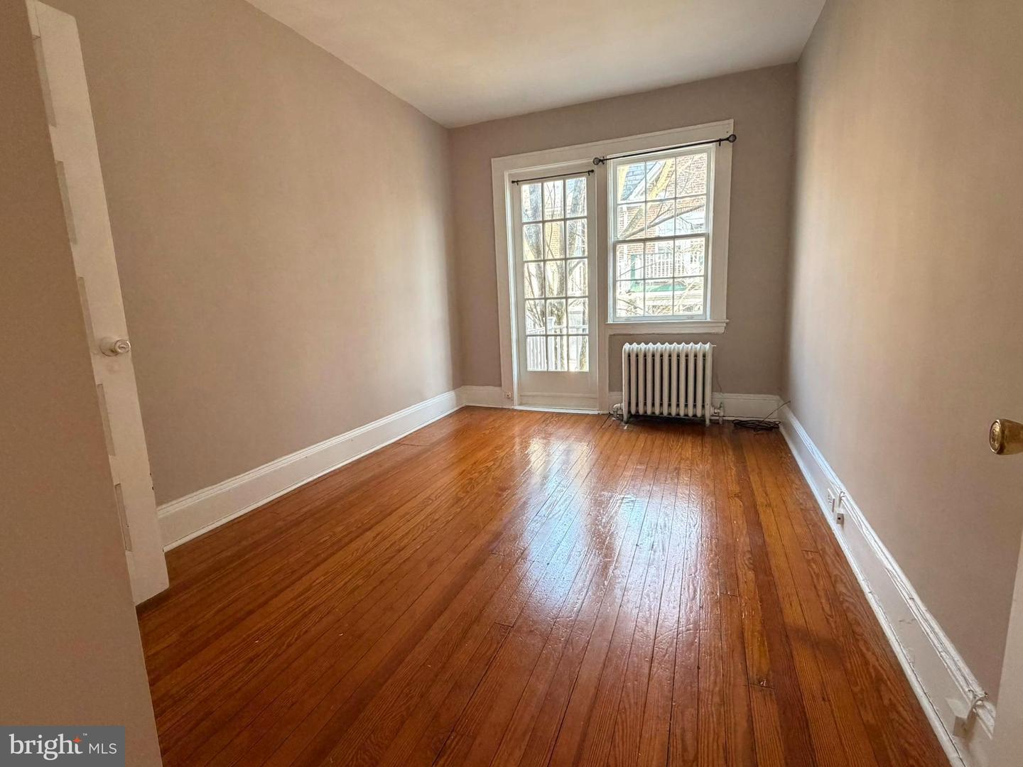 36 York Property Photo 21