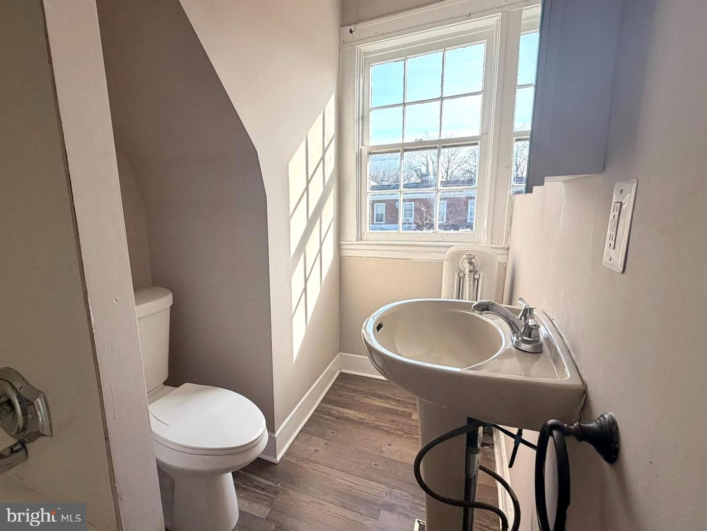 36 York Property Photo 35
