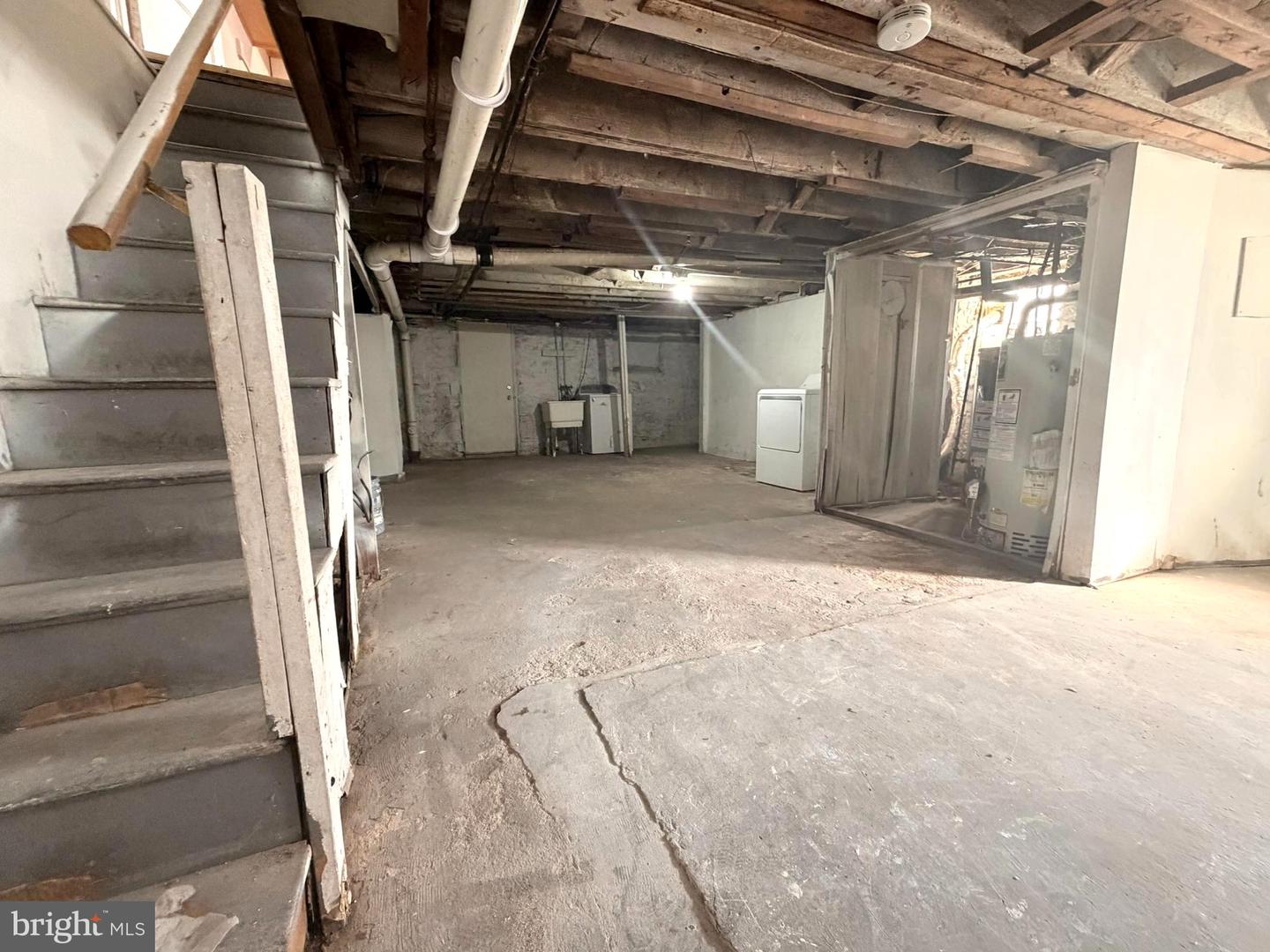 36 York Property Photo 37