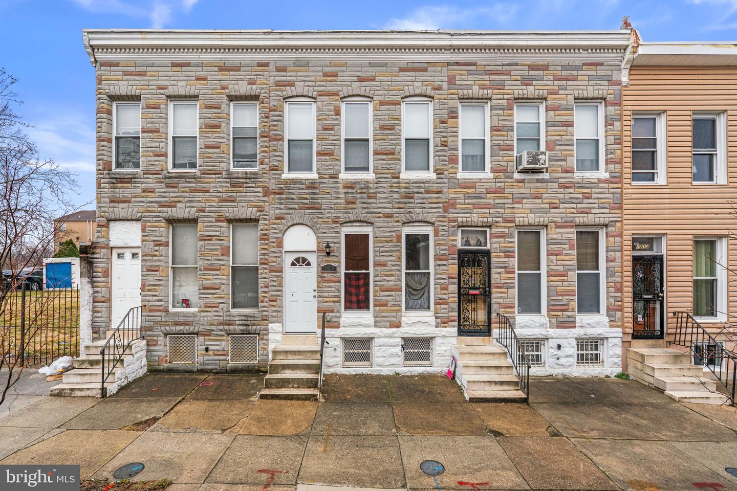 1217 E Oliver St Property Photo 1