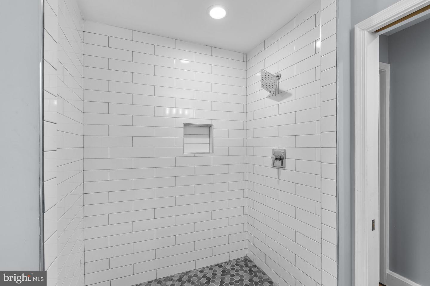 1217 E Oliver St Property Photo 25