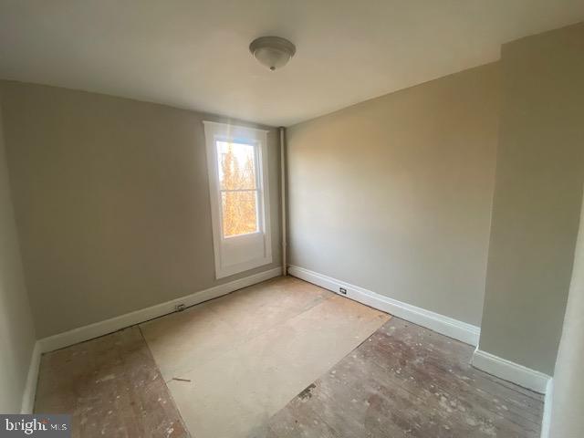 2730 Riggs Ave Property Photo 6