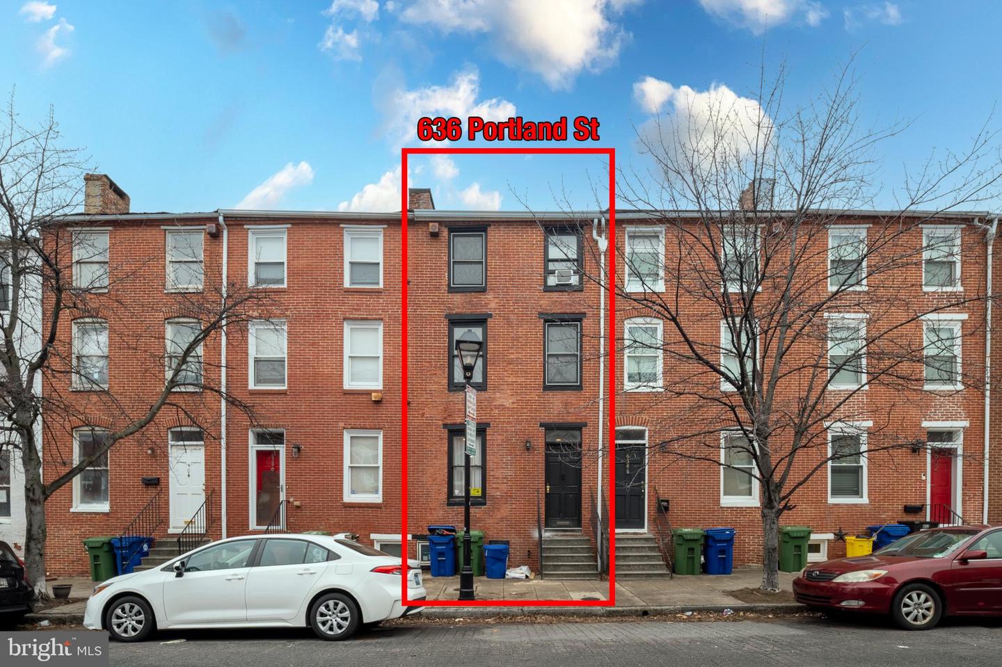 636 PORTLAND ST Property Photo 1