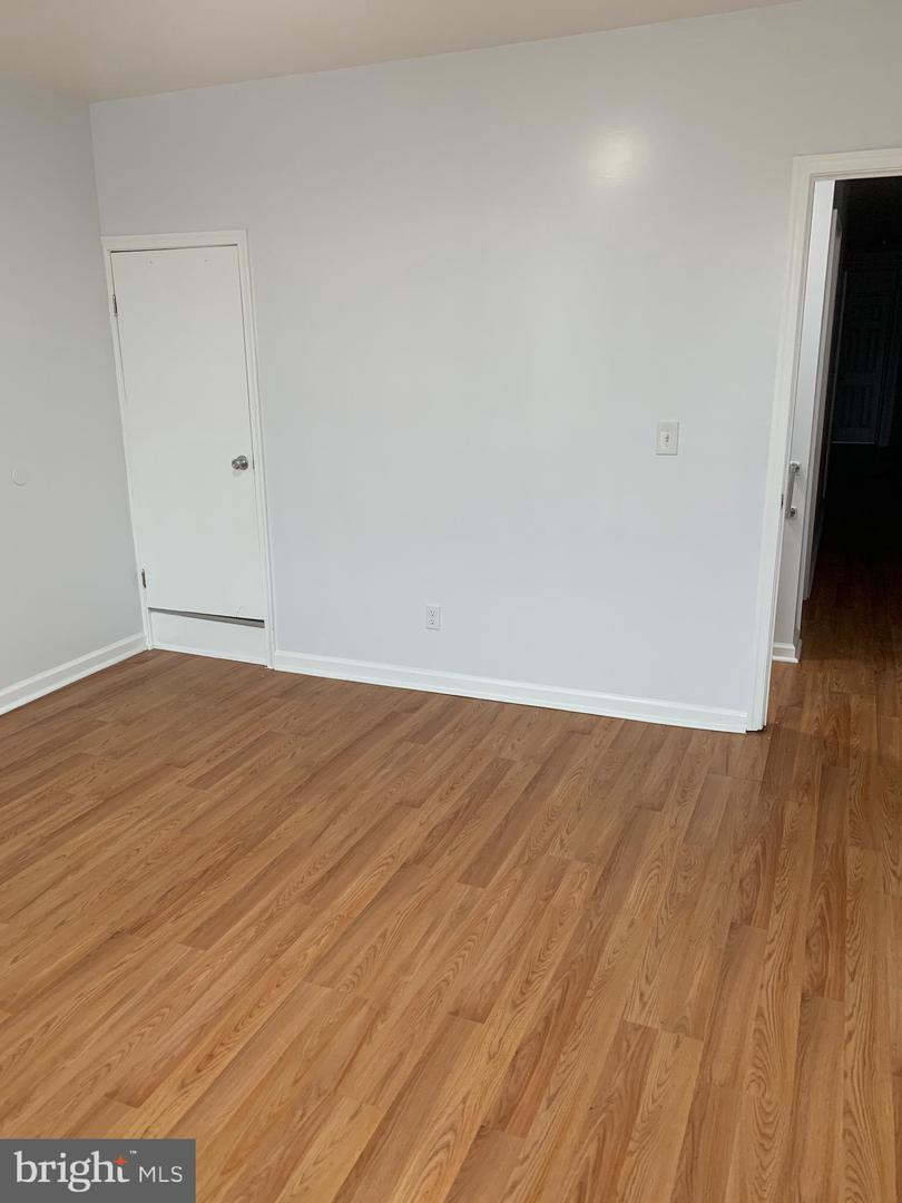 1625 N Milton Ave Property Photo 10