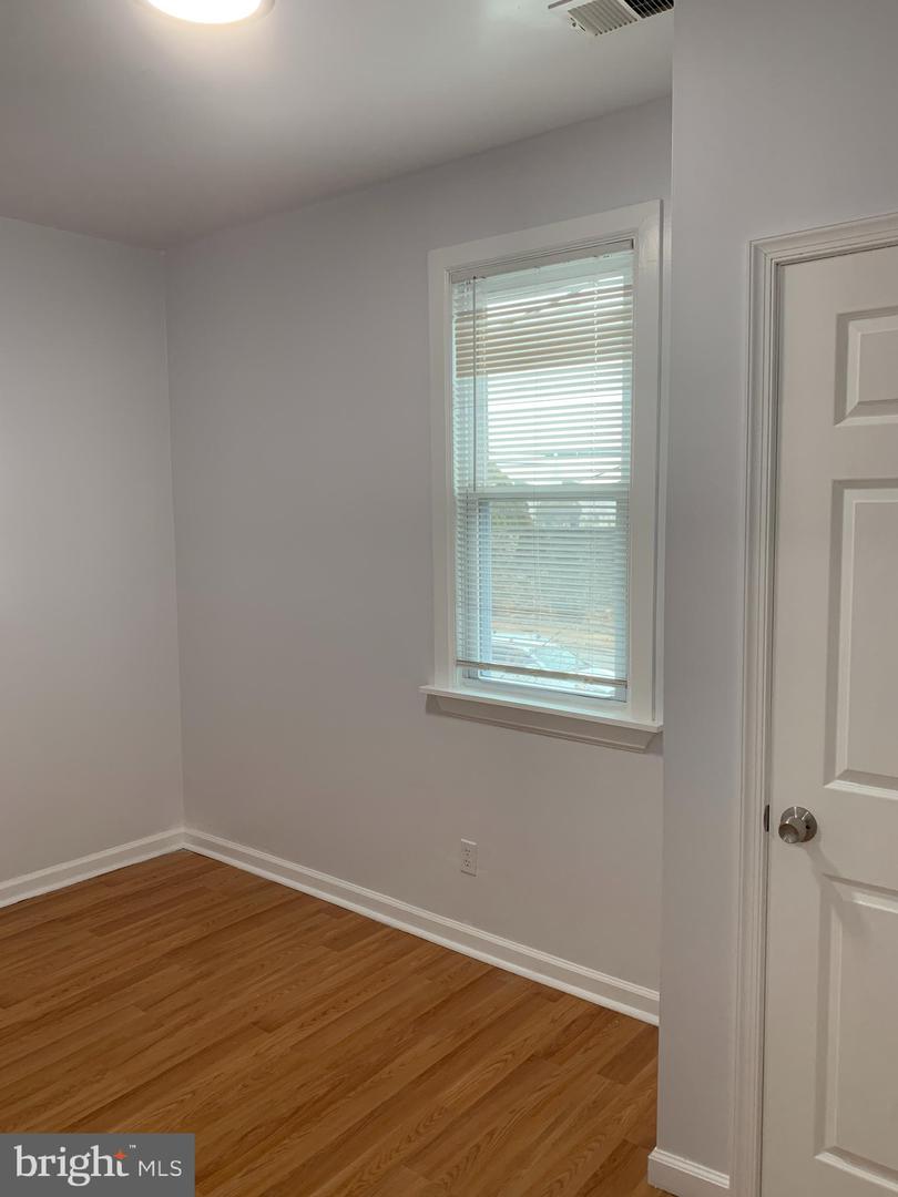 1625 N Milton Ave Property Photo 19