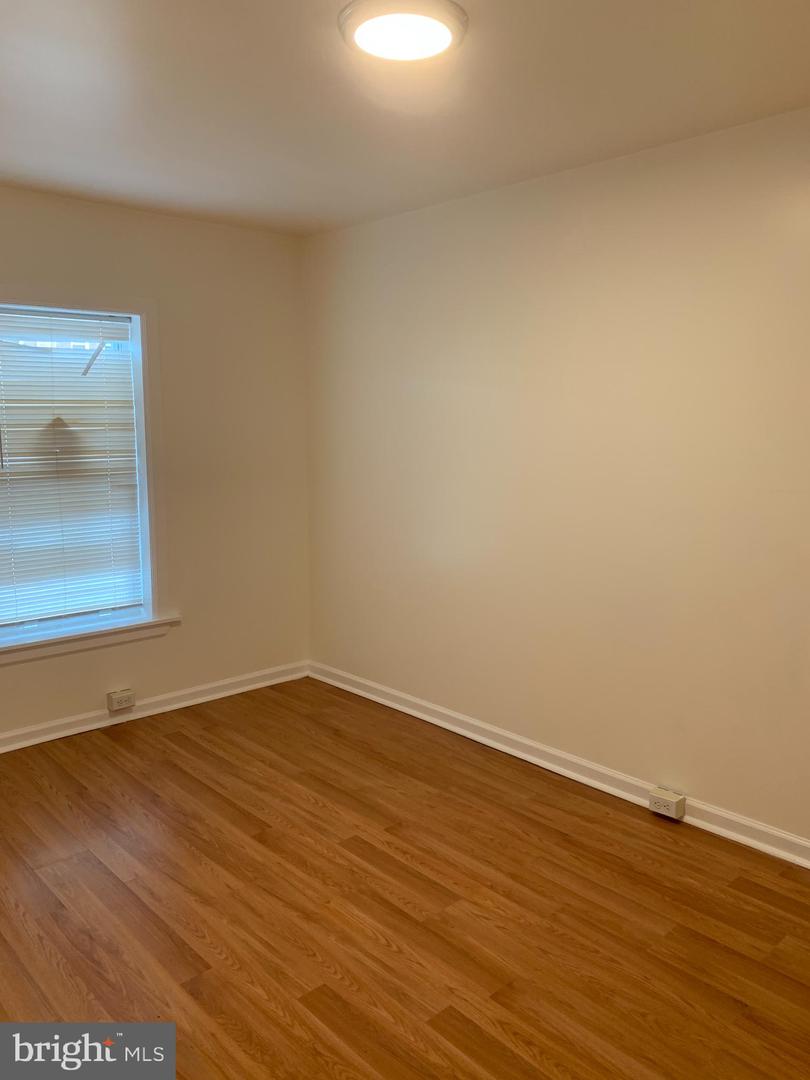 1625 N Milton Ave Property Photo 20