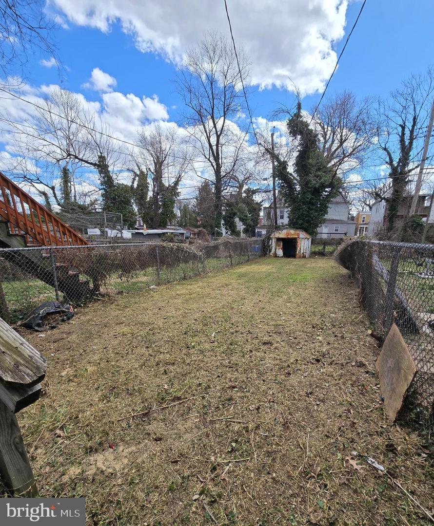 631 Cator Ave Property Photo 18