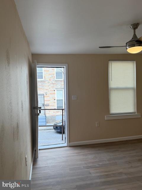 2014 Etting St Property Photo 2