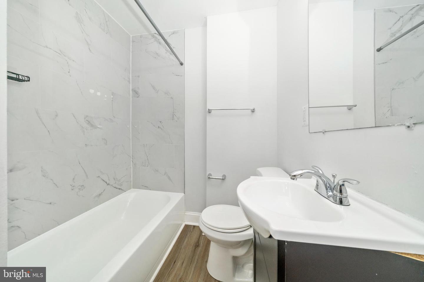 1723 Ashburton St Property Photo 24