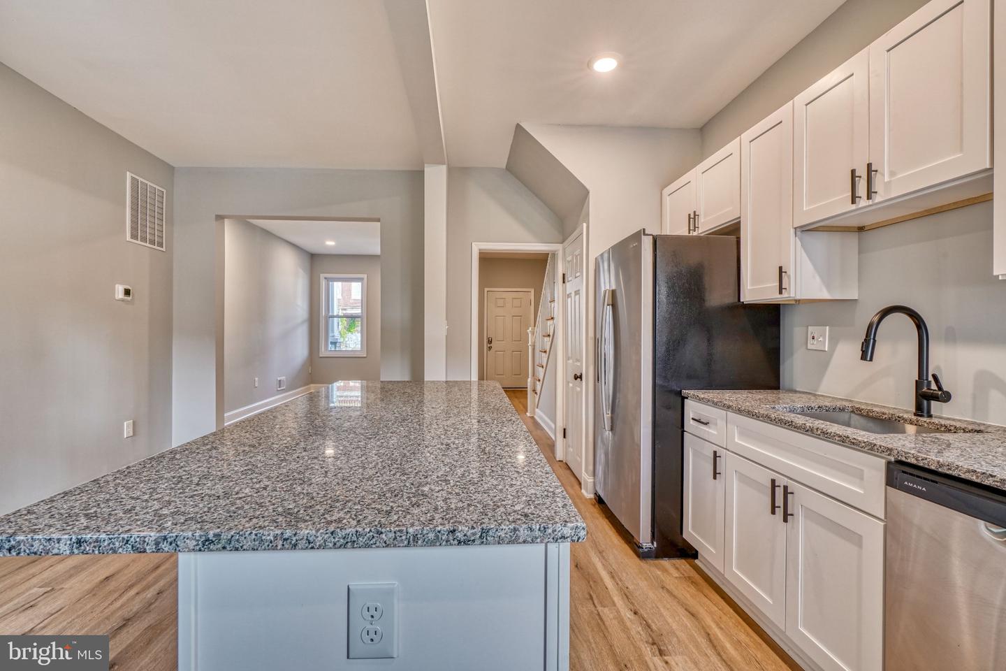 2631 Loyola Nway Property Photo 27