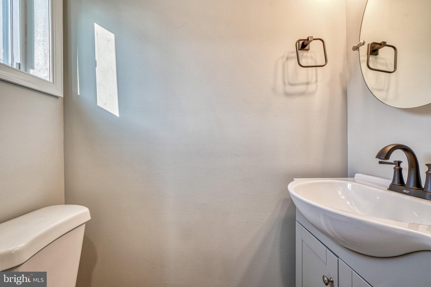 2631 Loyola Nway Property Photo 28