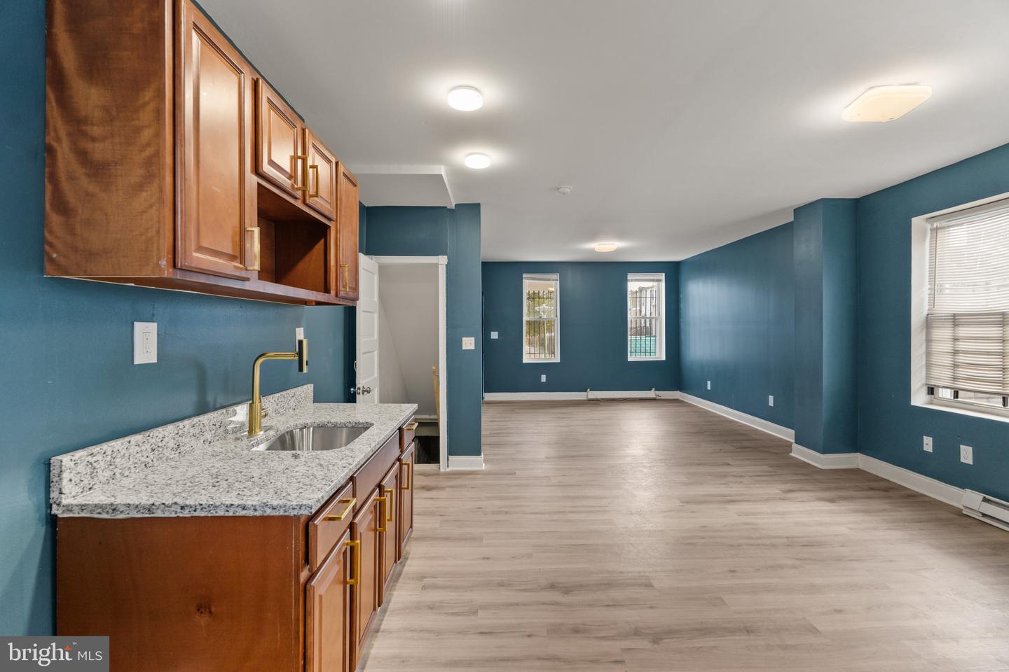 1209 DARLEY AVE Property Photo 1