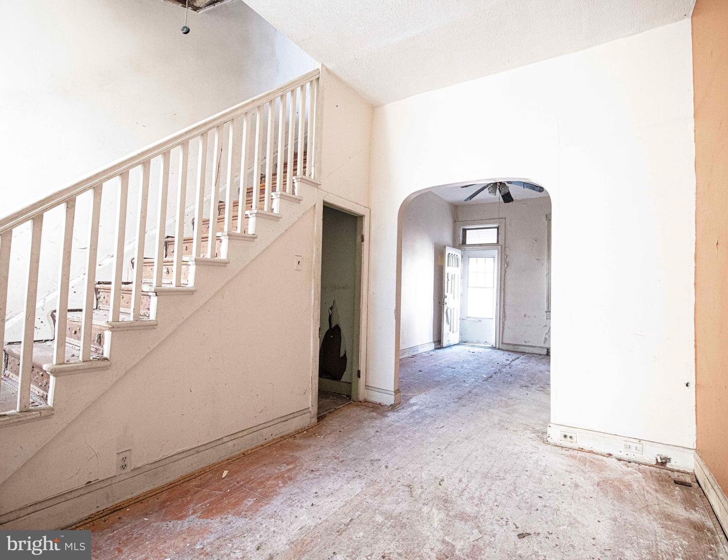1631 Ceddox Property Photo 6