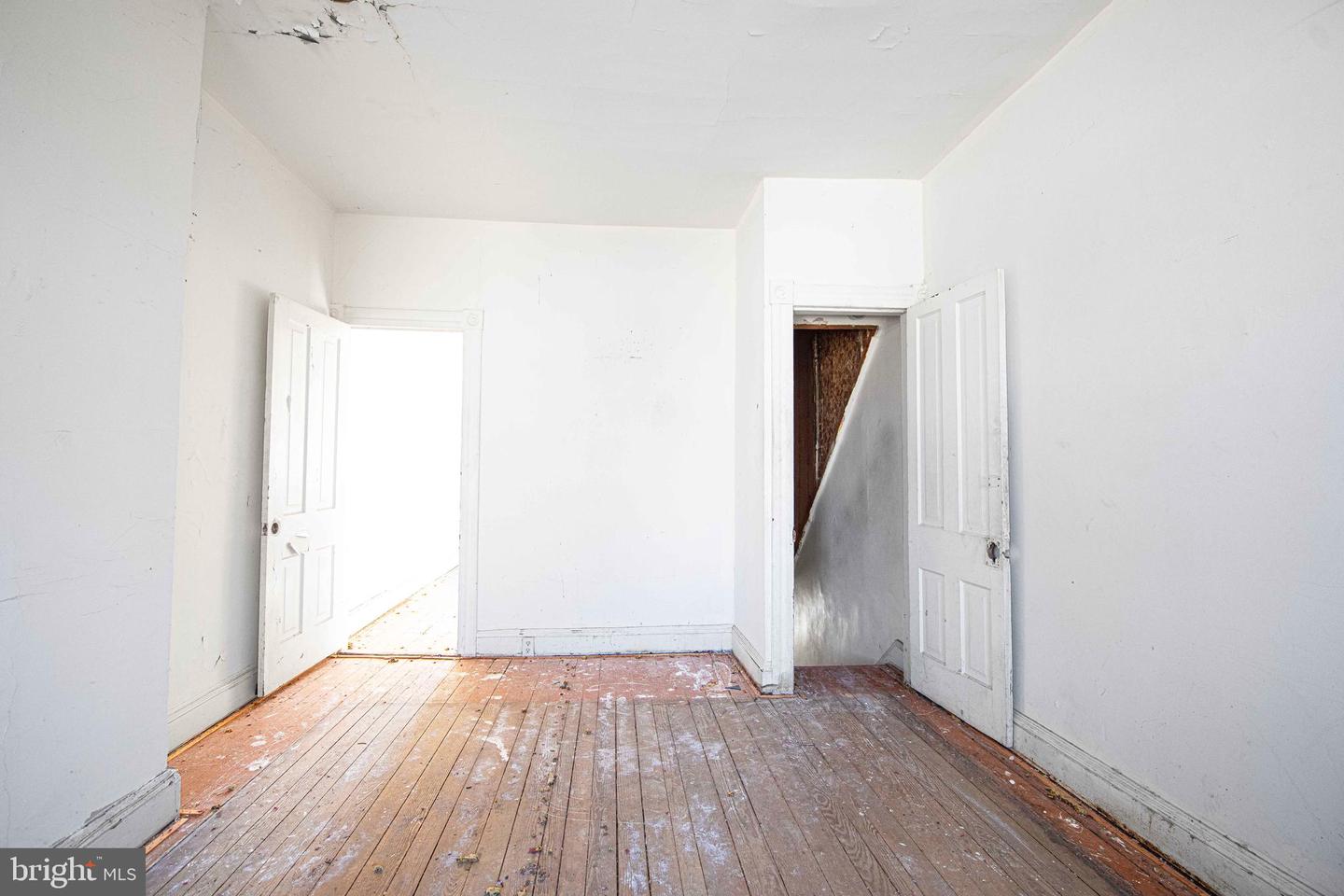 1631 Ceddox Property Photo 7