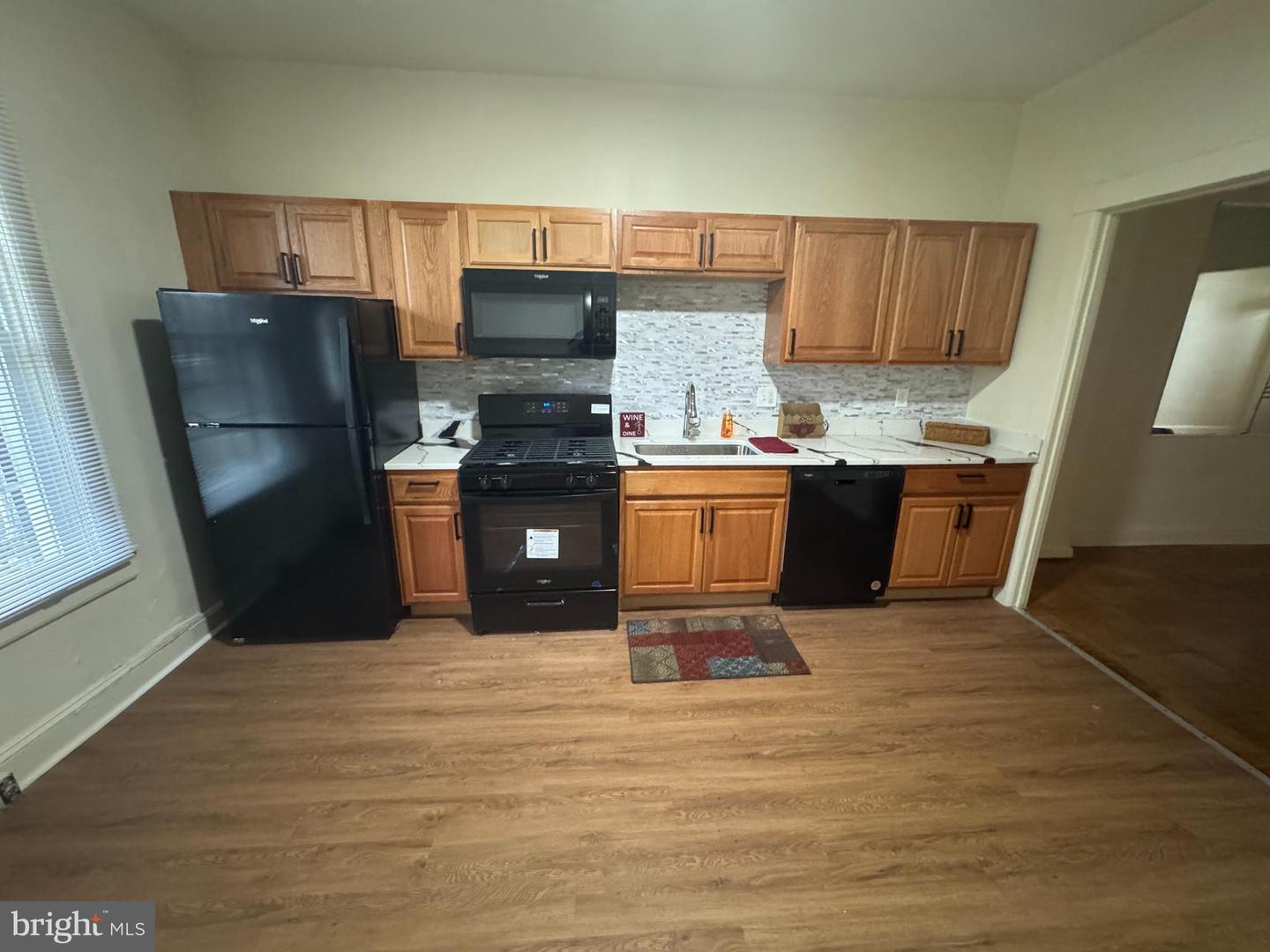 1638 Darley Ave Property Photo 2
