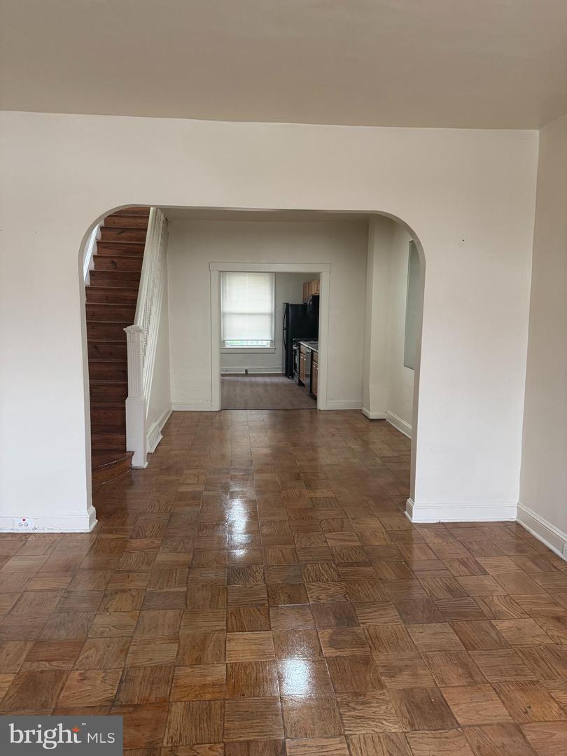 1638 Darley Ave Property Photo 3