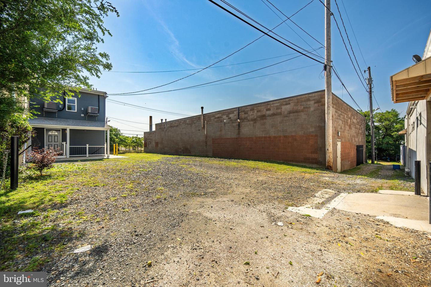 5102 Curtis Property Photo 22