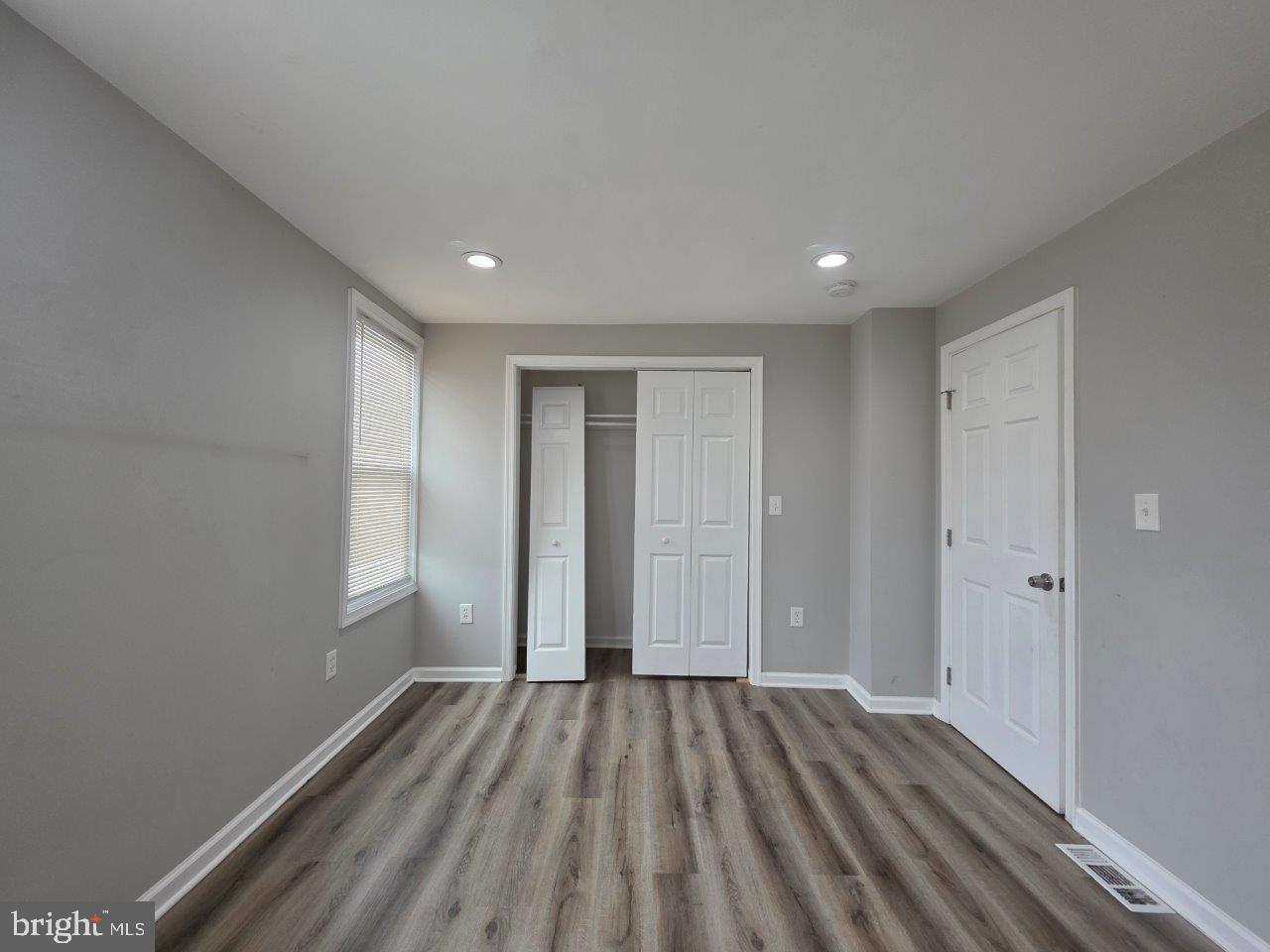 3343 Elmora Ave Property Photo 10