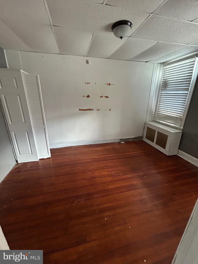 4002 W Franklin St Property Photo 5