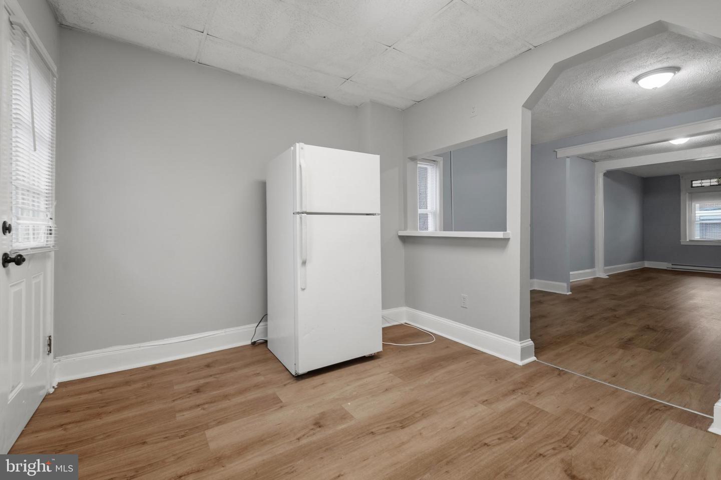 2130 Aiken St Property Photo 10