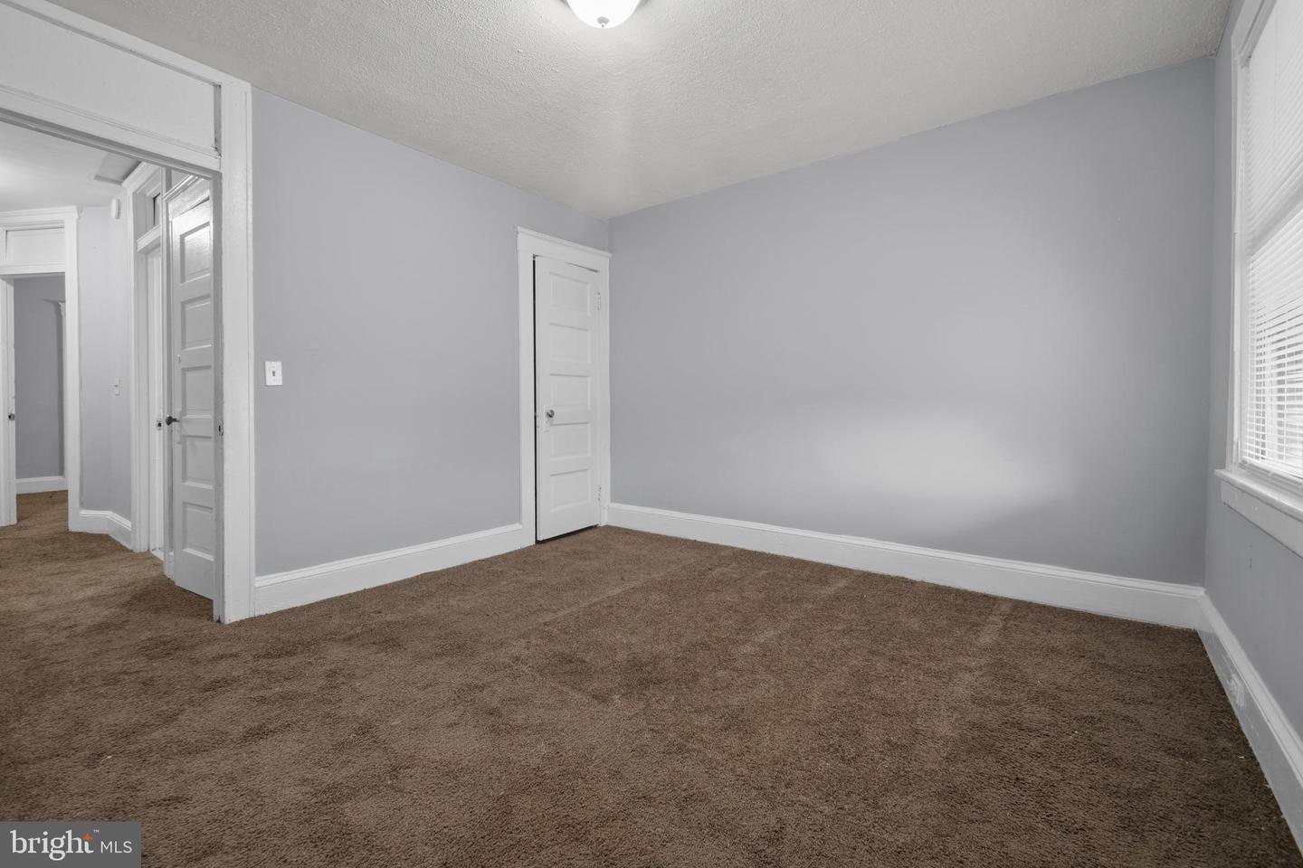 2130 Aiken St Property Photo 13