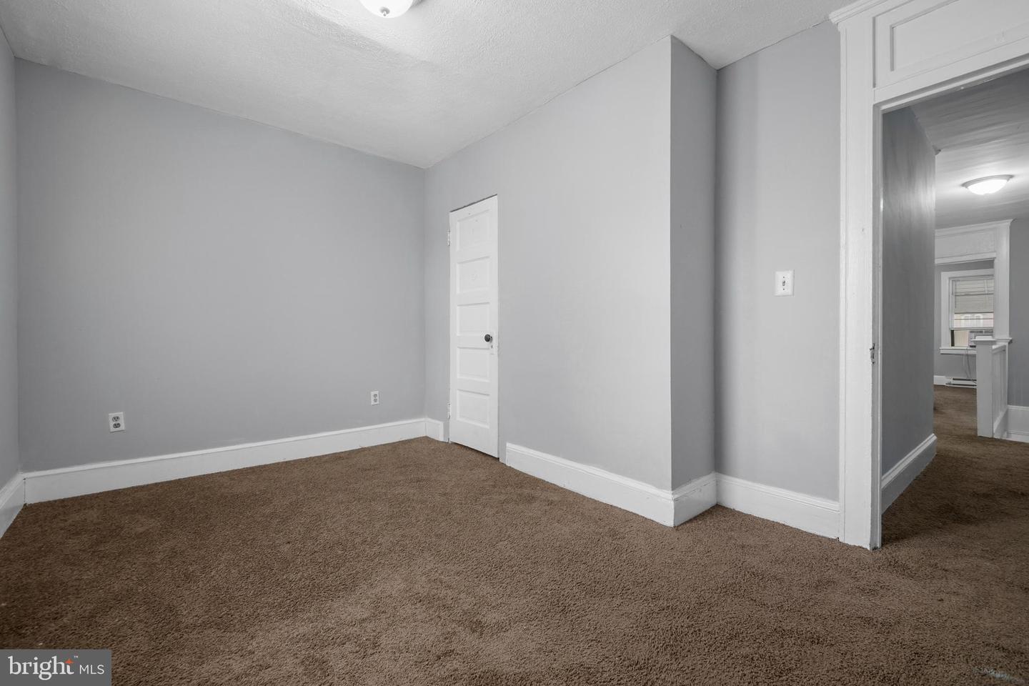 2130 Aiken St Property Photo 16