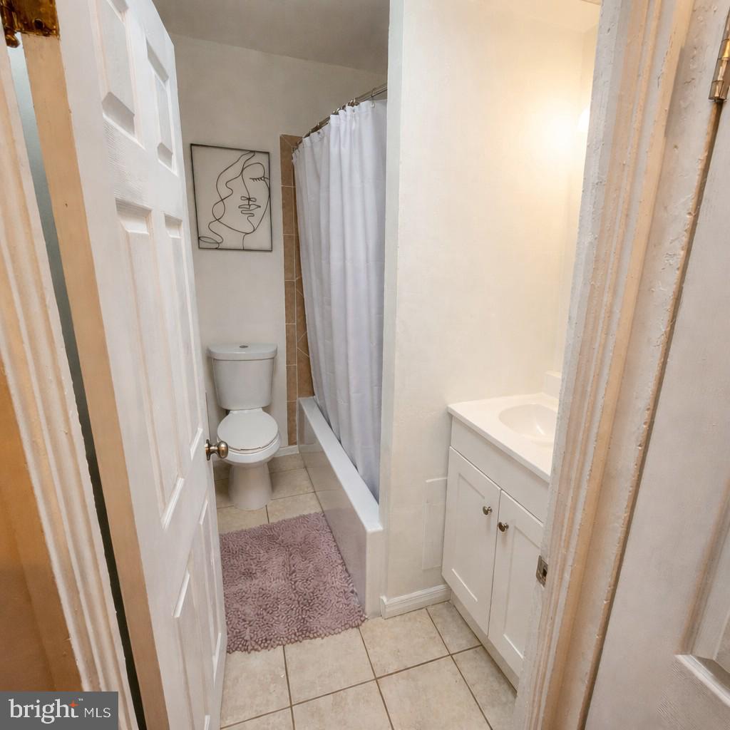 658 Dumbarton Ave Property Photo 15